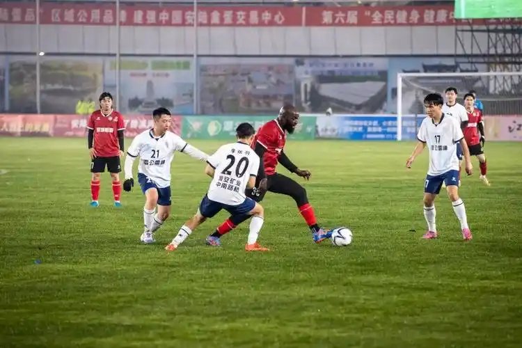 欧冠对决：国际米兰 VS 阿森纳